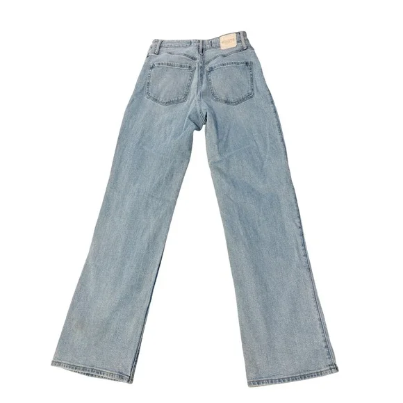 Hollister Ultra High-Rise Dad Jean Light Wash Distressed Ripped Denim 7R W28 L31 - Picture 2 of 4